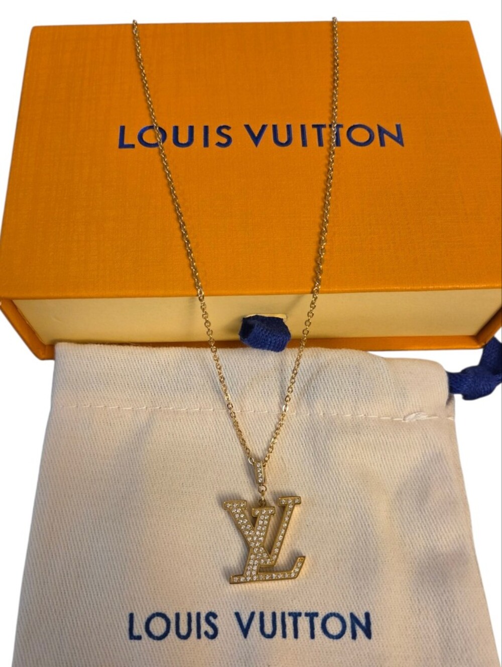 NEW‼️✨ Louis Vuitton ✨ Gold-Tone Crystal LV Pendant Necklace
